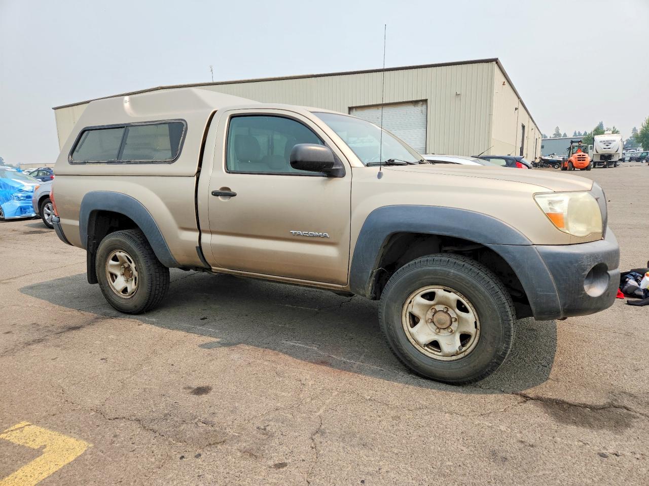 2008 Toyota Tacoma Base Tan vin: 5TEPX42N18Z480247