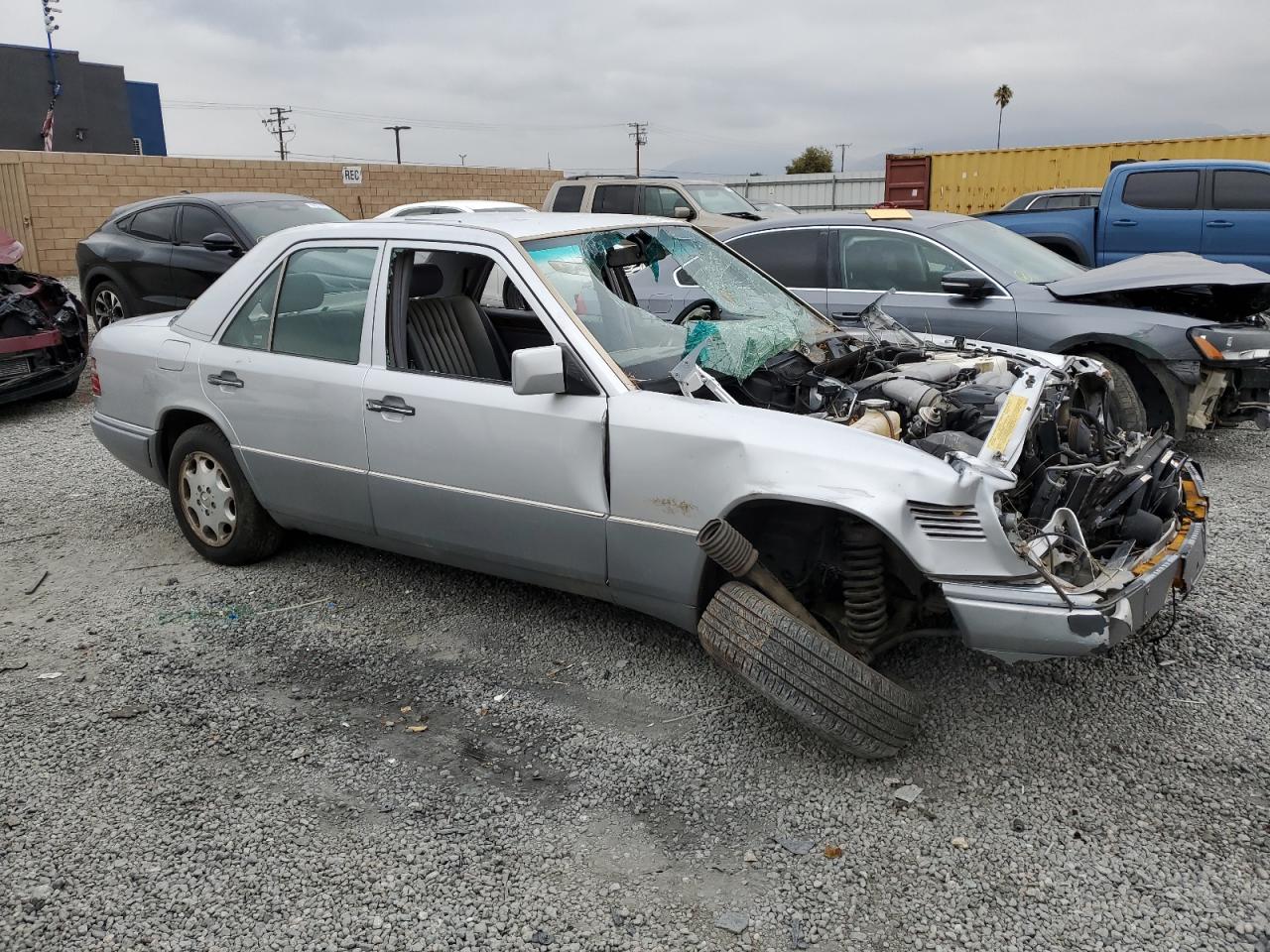 1995 Mercedes-benz E 300d Silver vin: WDBEB31E6SC070193