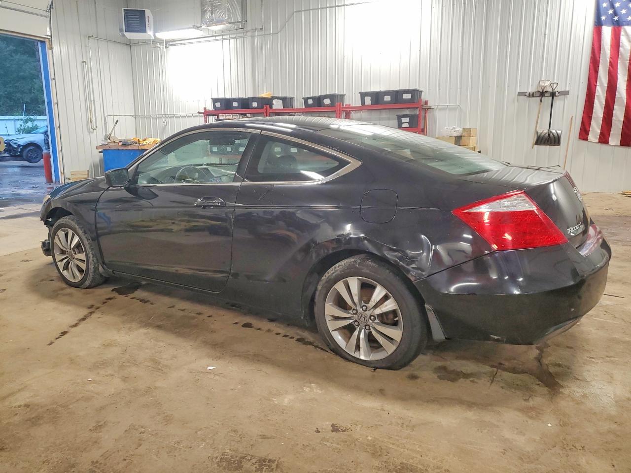 2010 Honda Accord Ex Black vin: 1HGCS1B76AA021407