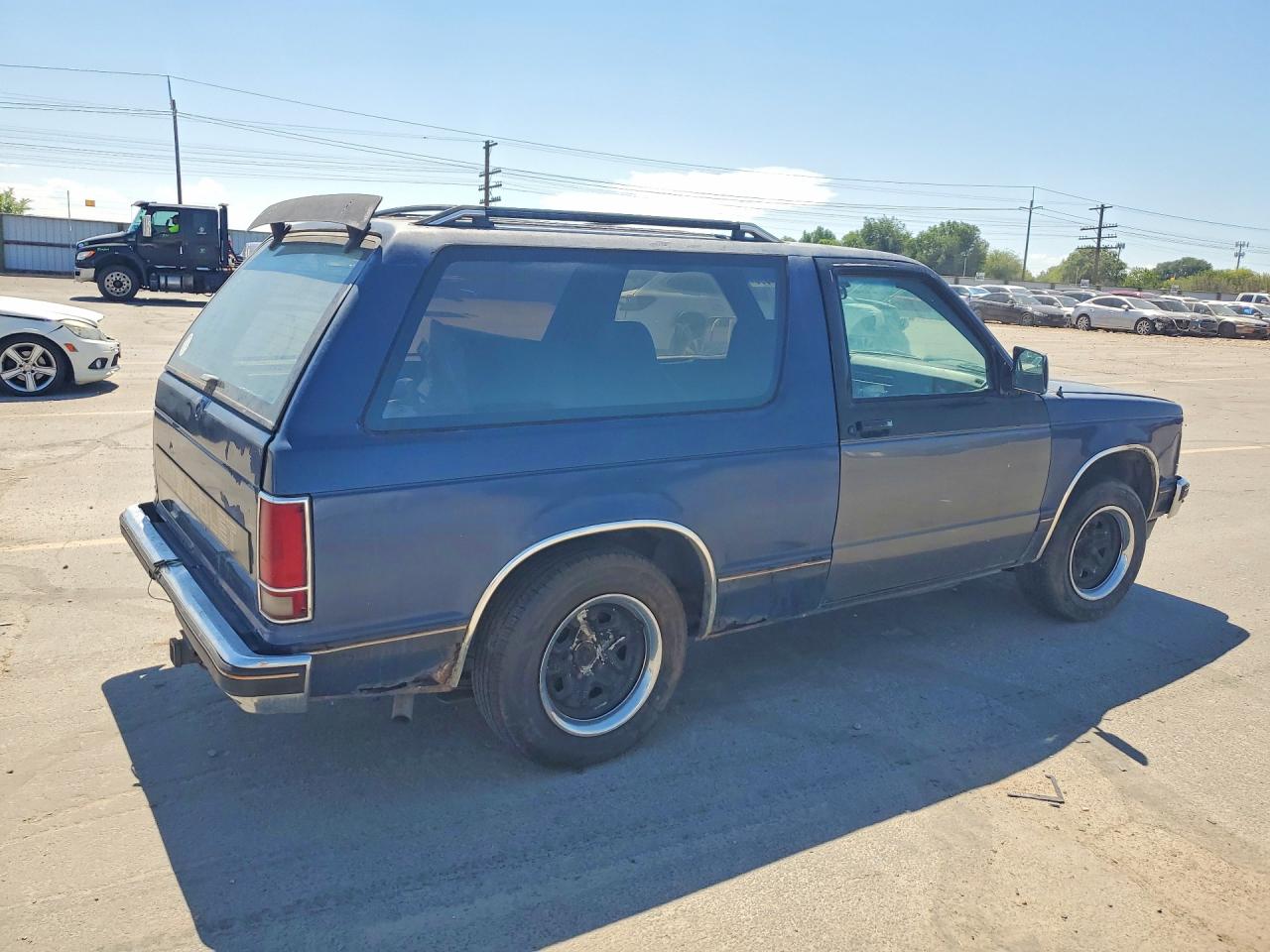 1987 Chevrolet Blazer S10 Синий vin: 1GNCS18R3H0112133