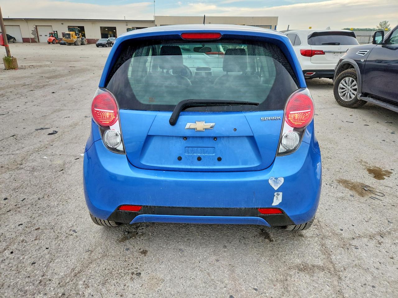 2014 Chevrolet Spark Ls Blue vin: KL8CB6S90EC590950