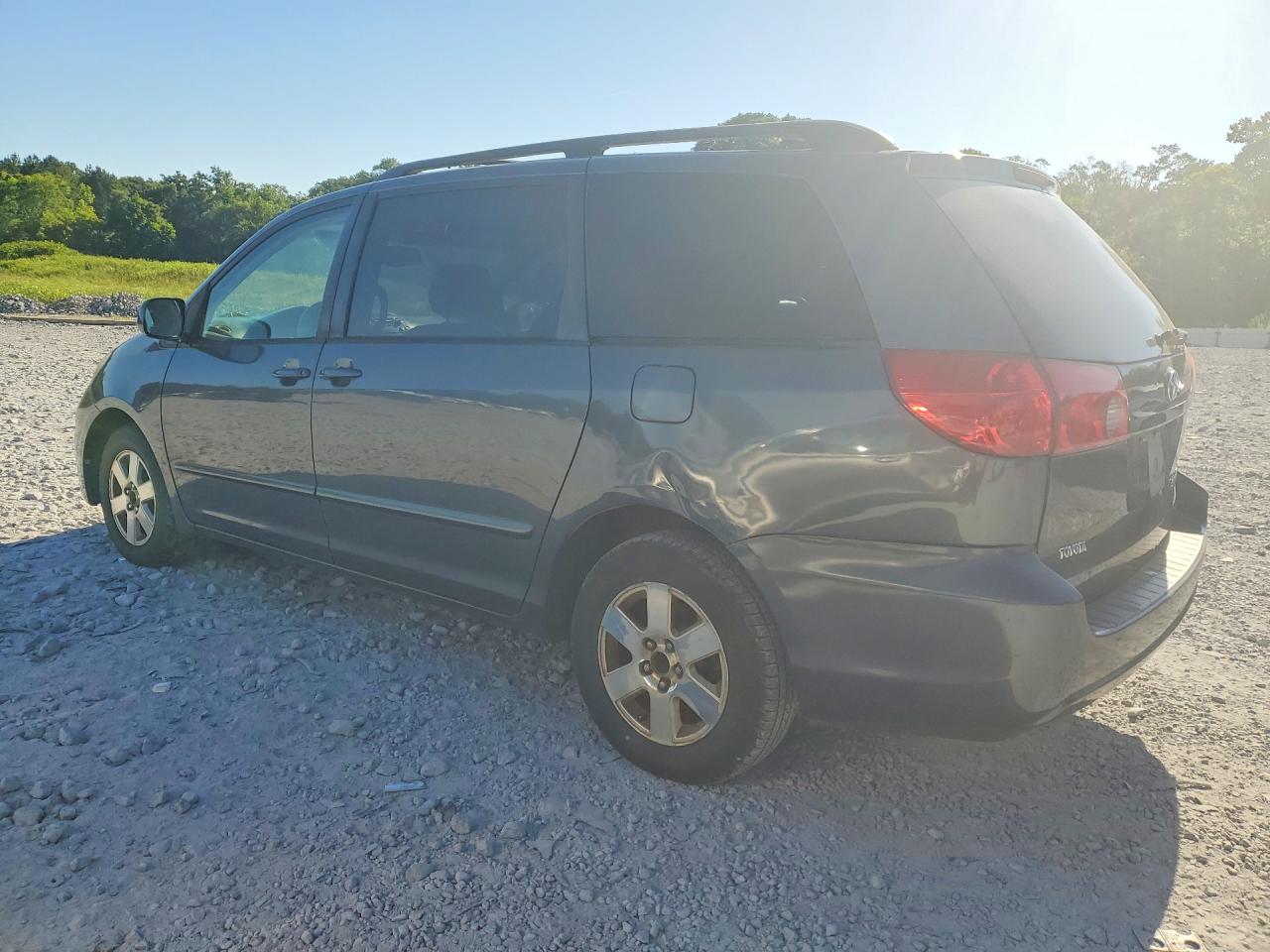 2008 Toyota Sienna Xle Blue vin: 5TDZK22C98S166417