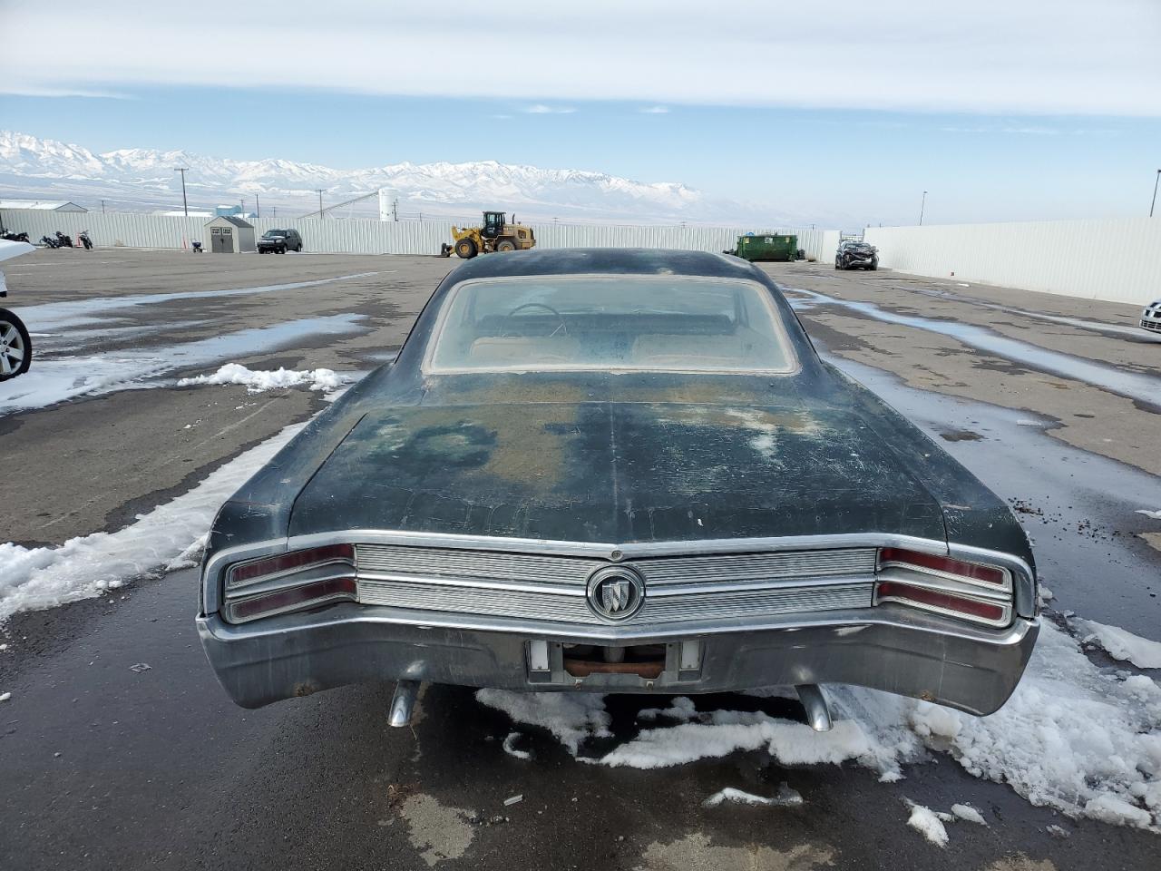 1965 Buick Wildcat Black vin: 466375S160118