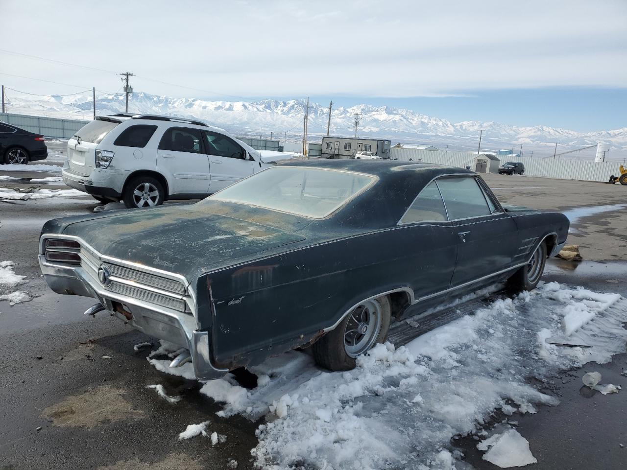 1965 Buick Wildcat Black vin: 466375S160118