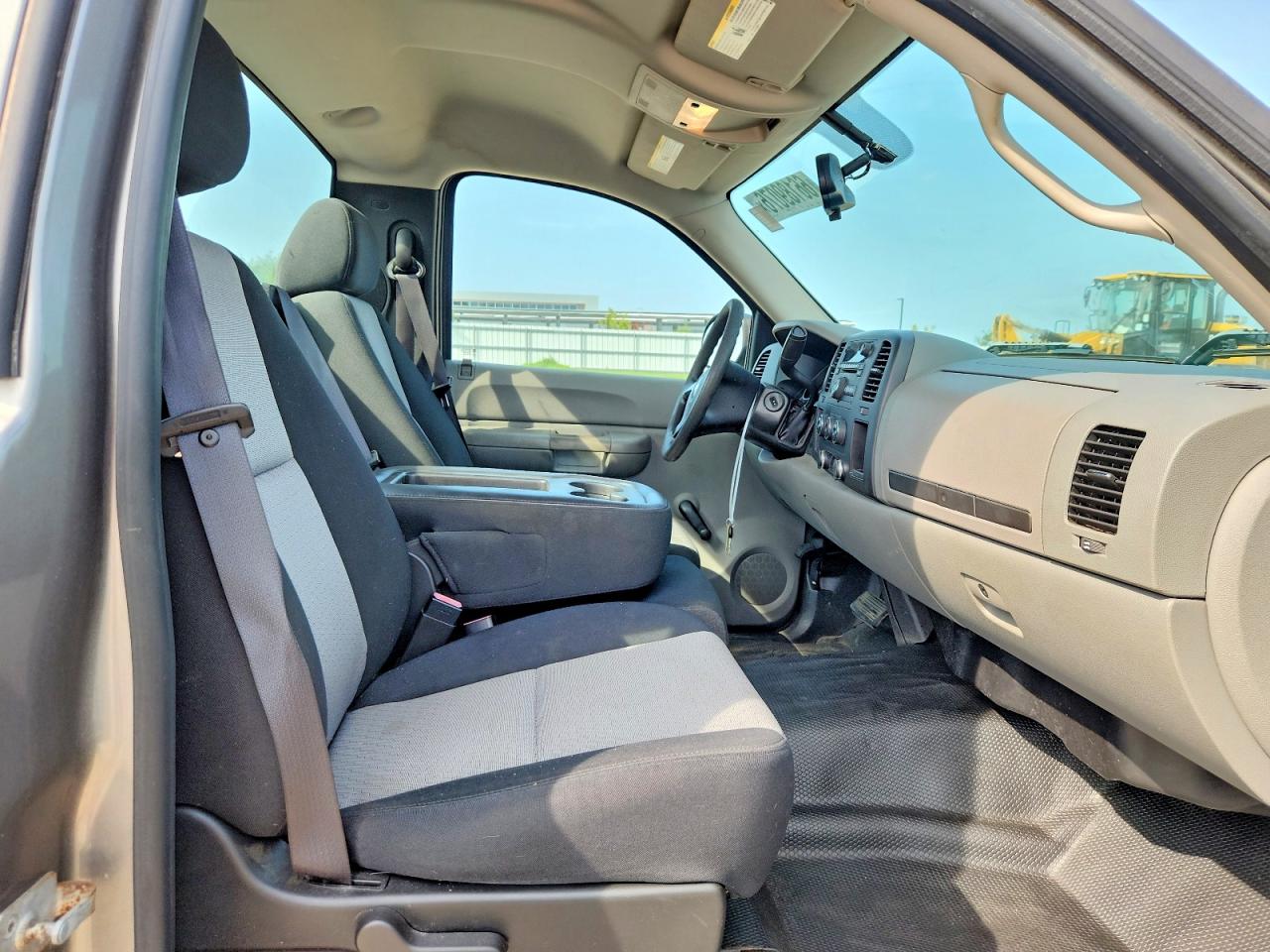 2008 Chevrolet Silverado C1500 Gray vin: 1GCEC14X18Z159191