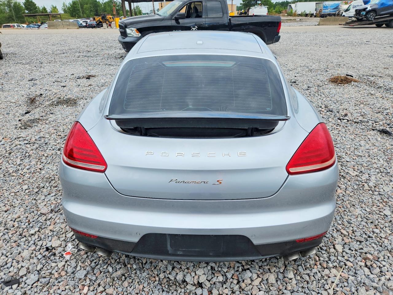 2014 Porsche Panamera S Silver vin: WP0AB2A76EL056357