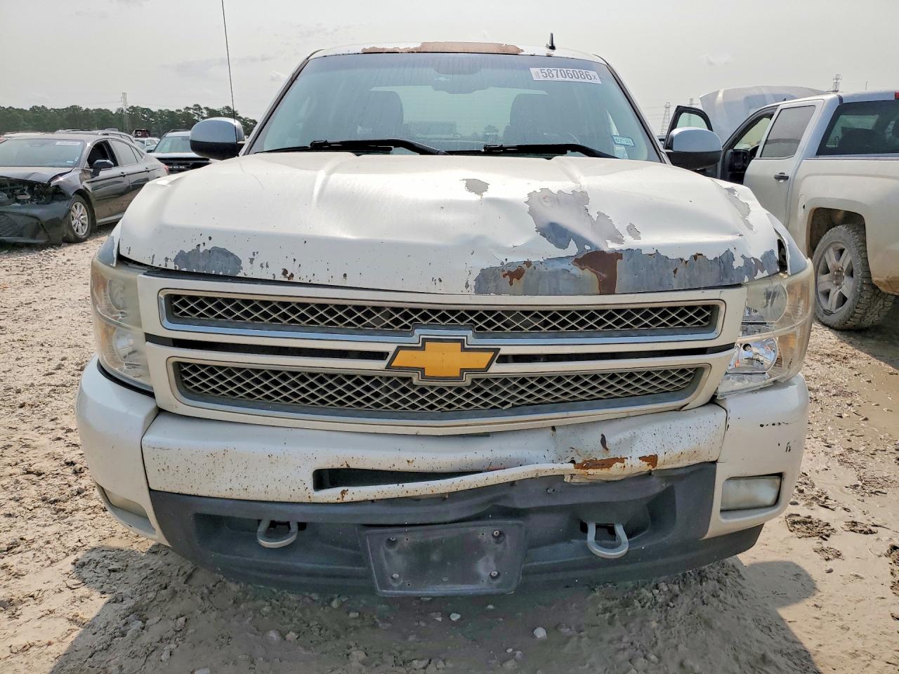 2013 Chevrolet Silverado C1500 Ltz White vin: 3GCPCTE01DG138969