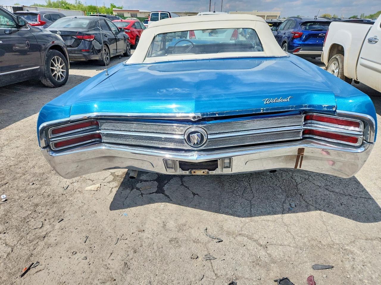 1965 Buick Wildcat Blue vin: 466675X143036