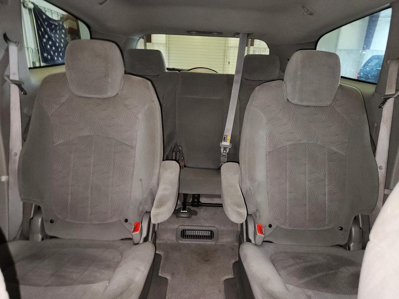 2008 Buick Enclave Cx Silver vin: 5GAEV13708J205671