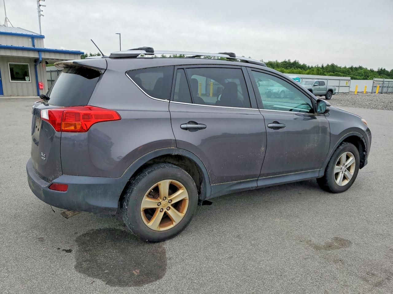 2014 Toyota Rav4 Xle Charcoal vin: 2T3RFREV0EW133584