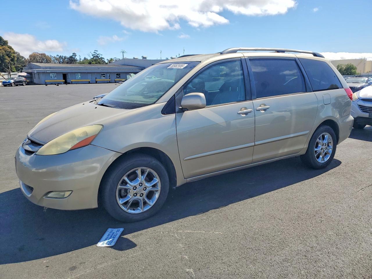 2006 Toyota Sienna Xle 7 Passenger Gold vin: 5TDBA22C36S070073