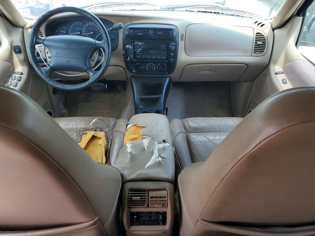 1997 Ford Explorer Gold vin: 1FMDU32E4VUC56699