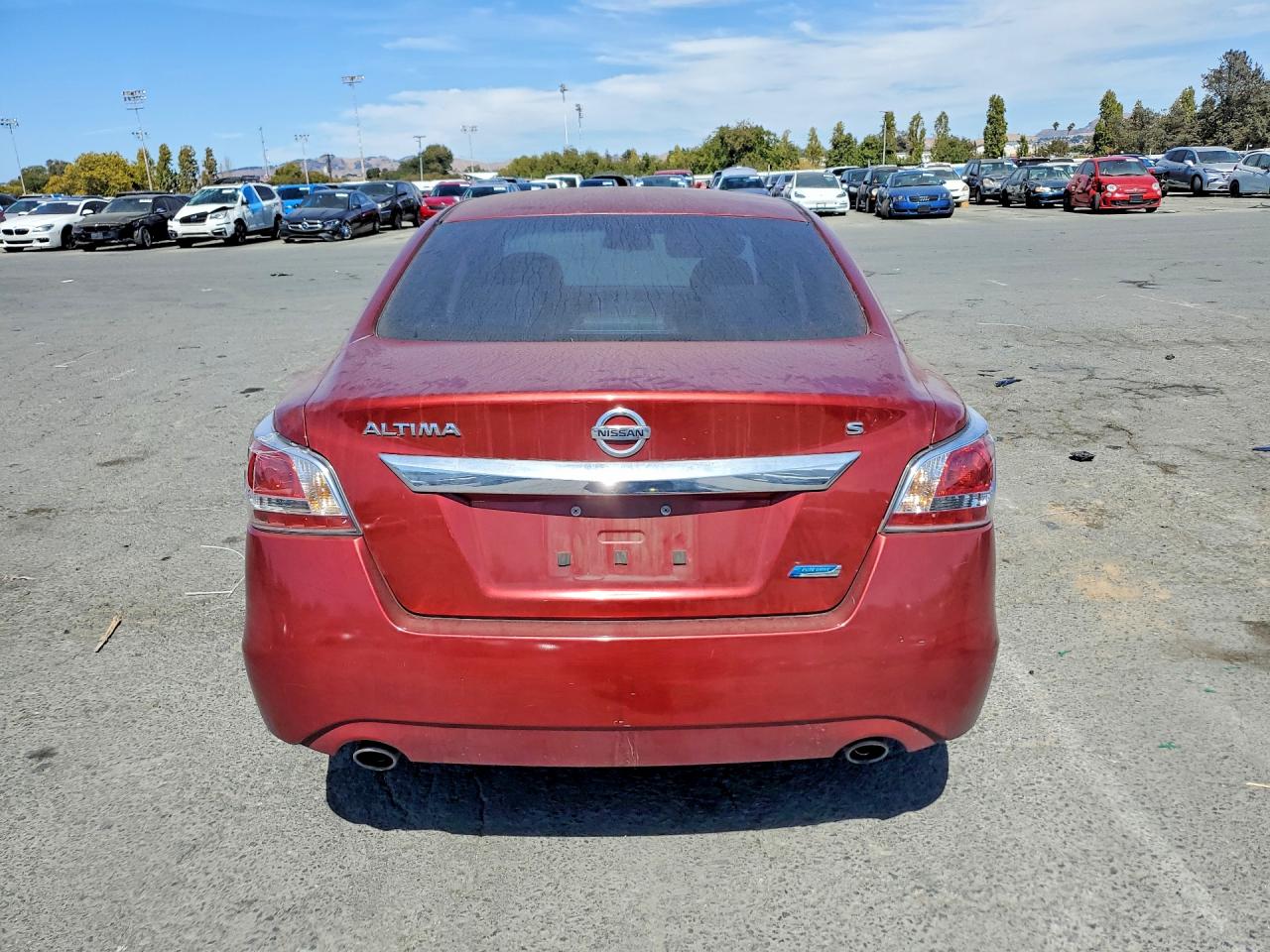 2014 Nissan Altima 2.5 S Red vin: 1N4AL3AP0EC269720