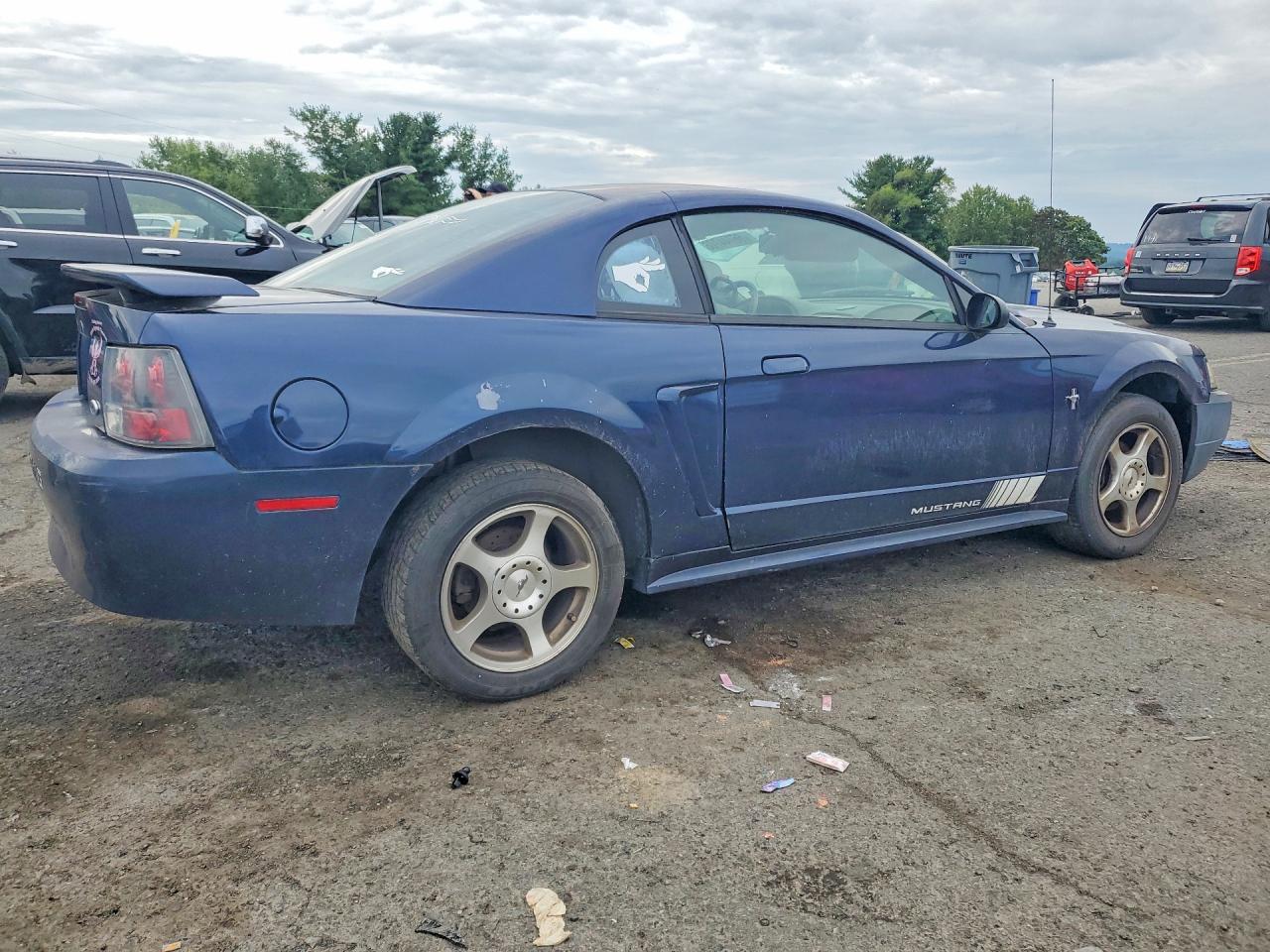 2003 Ford Mustang Синий vin: 1FAFP40443F317755