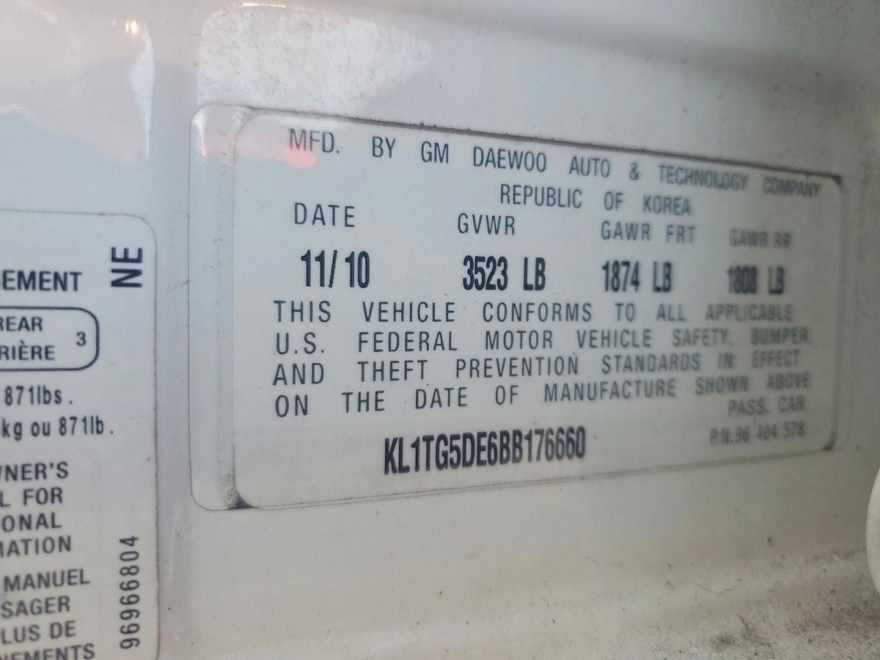 2011 Chevrolet Aveo Lt White vin: KL1TG5DE6BB176660