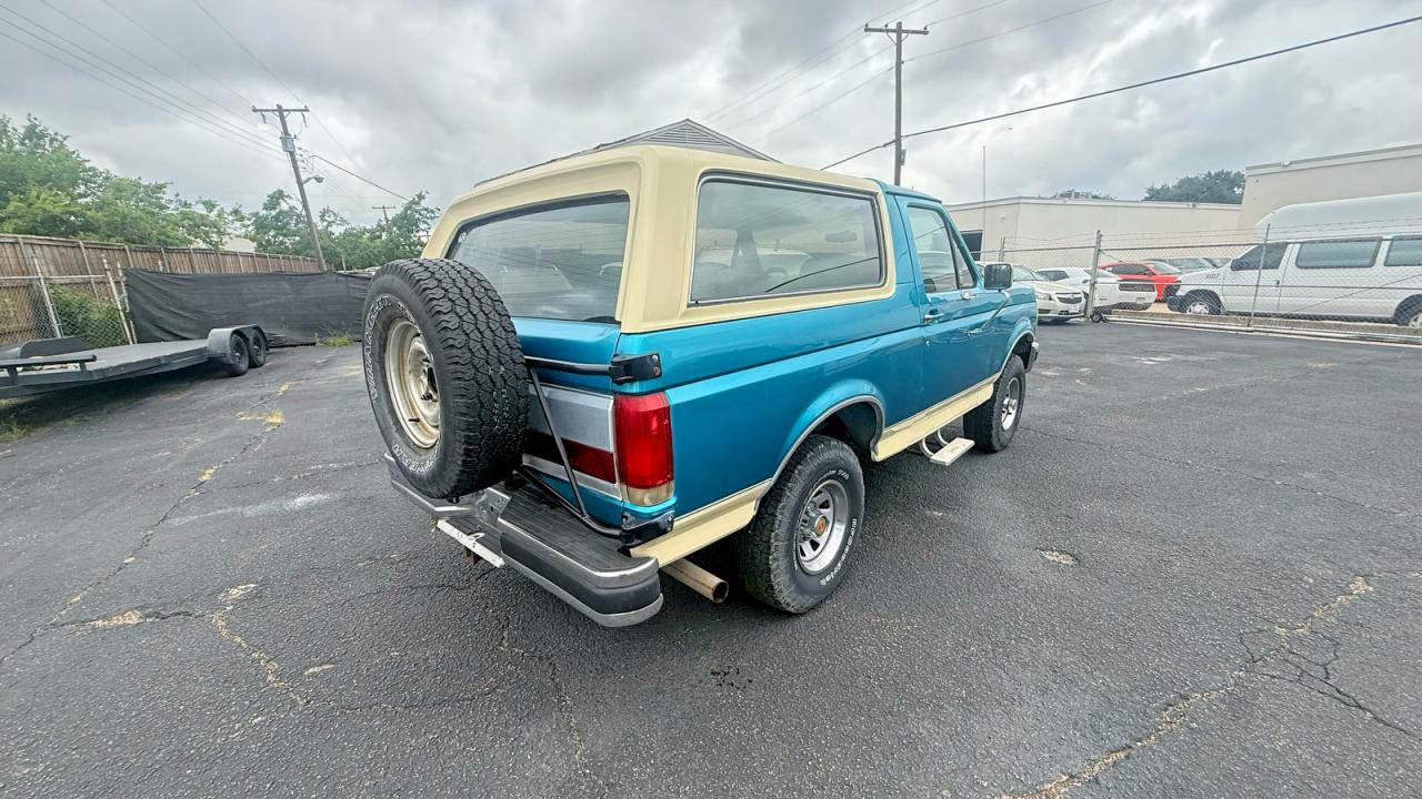 1990 Ford Bronco U100 Blue vin: 1FMEU15H7LLB17409