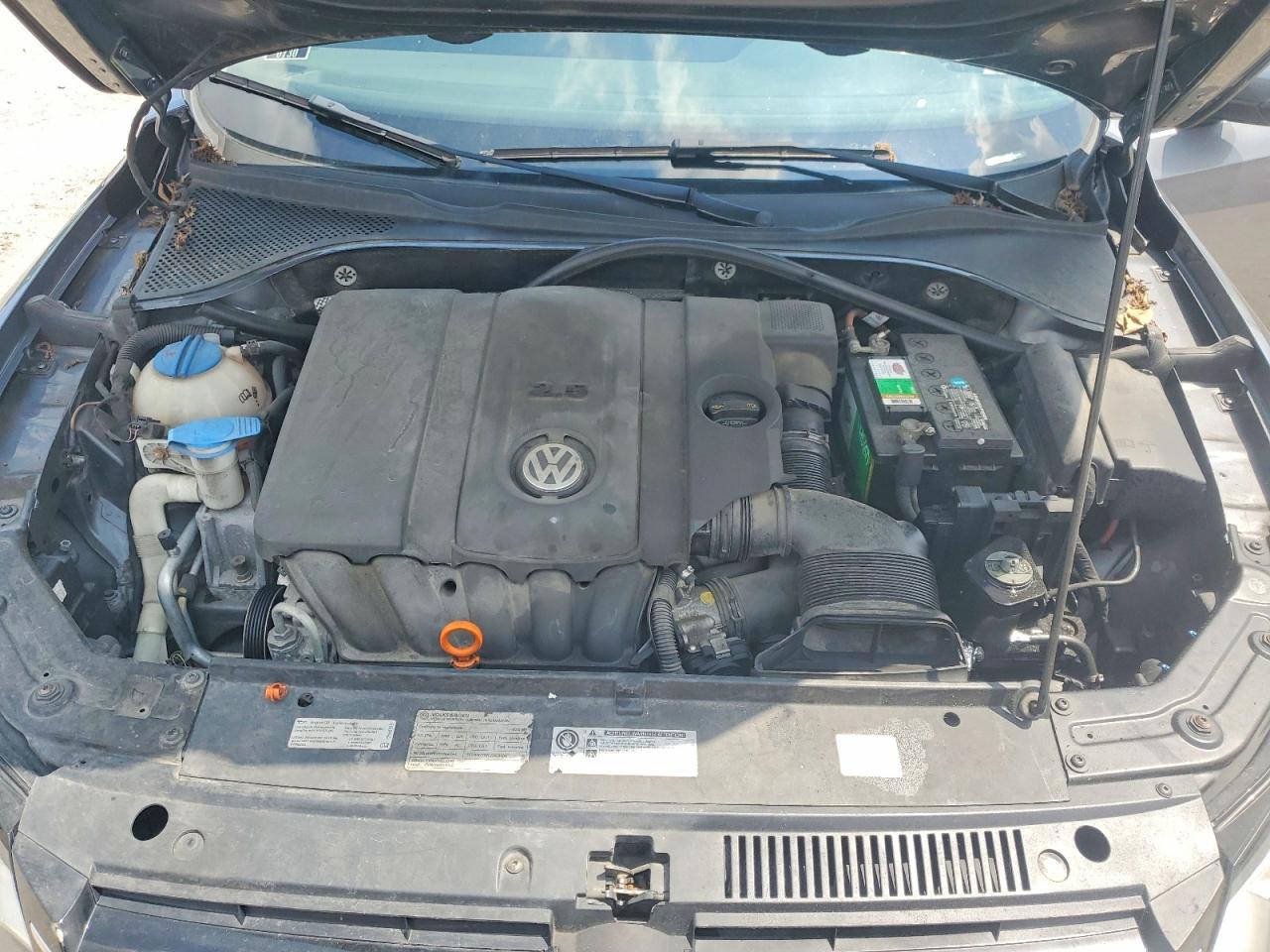 2012 Volkswagen Passat S Charcoal vin: 1VWAP7A37CC082939