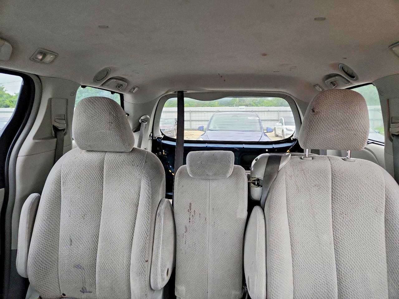 2012 Toyota Sienna Le Blue vin: 5TDKK3DC8CS249835