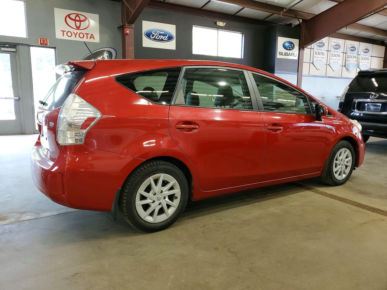 2013 Toyota Prius V Three Red vin: JTDZN3EU4D3190475