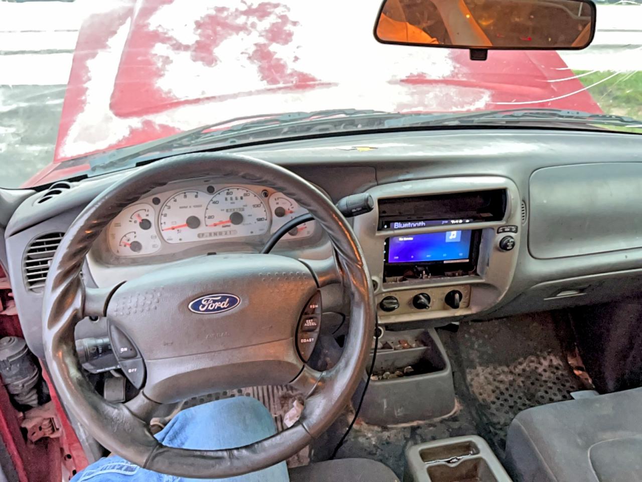 2002 Ford Explorer Sport Trac Red vin: 1FMZU67E82UD54730