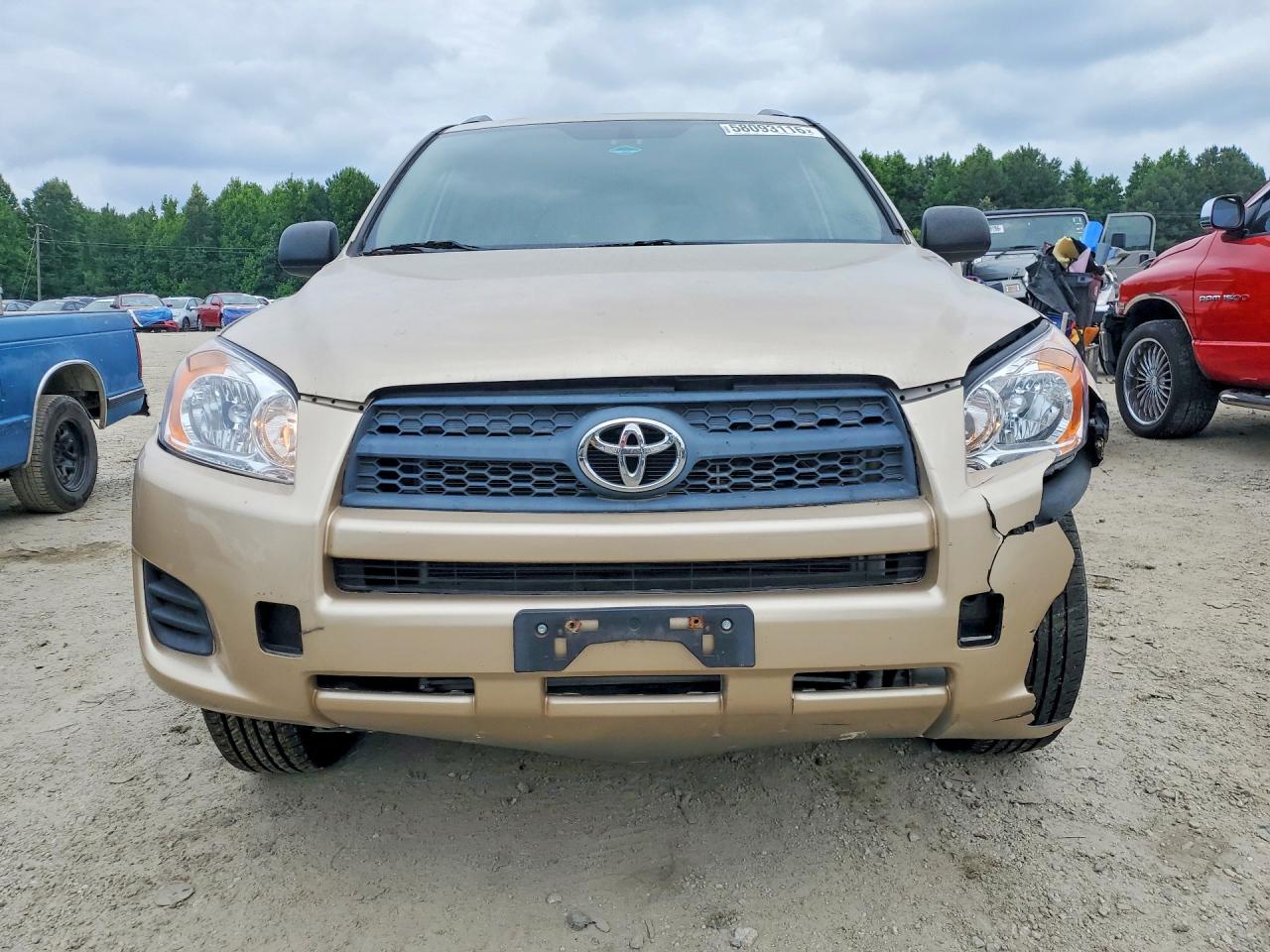 2011 Toyota Rav4 Base Gold vin: 2T3BF4DV0BW128757