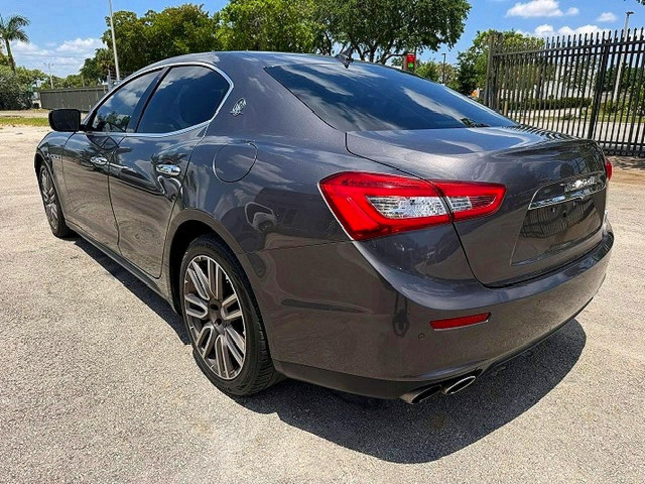 2015 Maserati Ghibli Gray vin: ZAM57XSA9F1134858