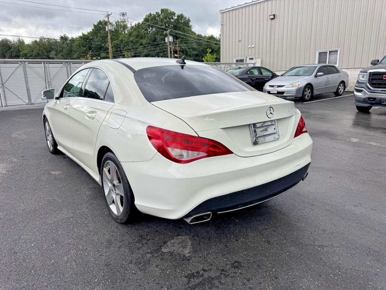 2015 Mercedes-benz Cla 250 4matic White vin: WDDSJ4GB5FN277023