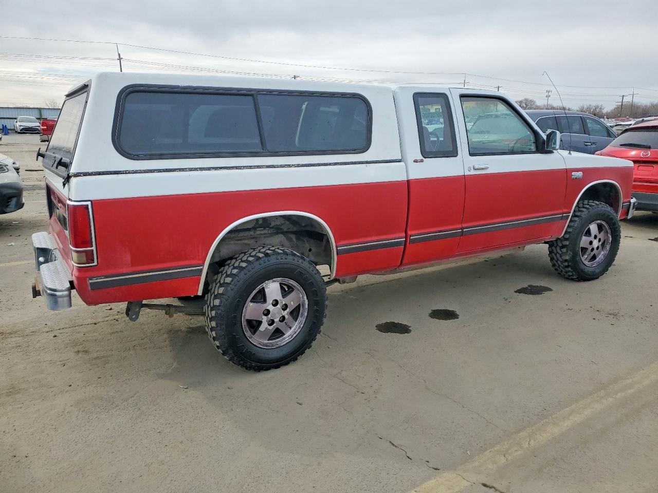 1987 Chevrolet S Truck S10 White vin: 1GCCT14R8H2150909