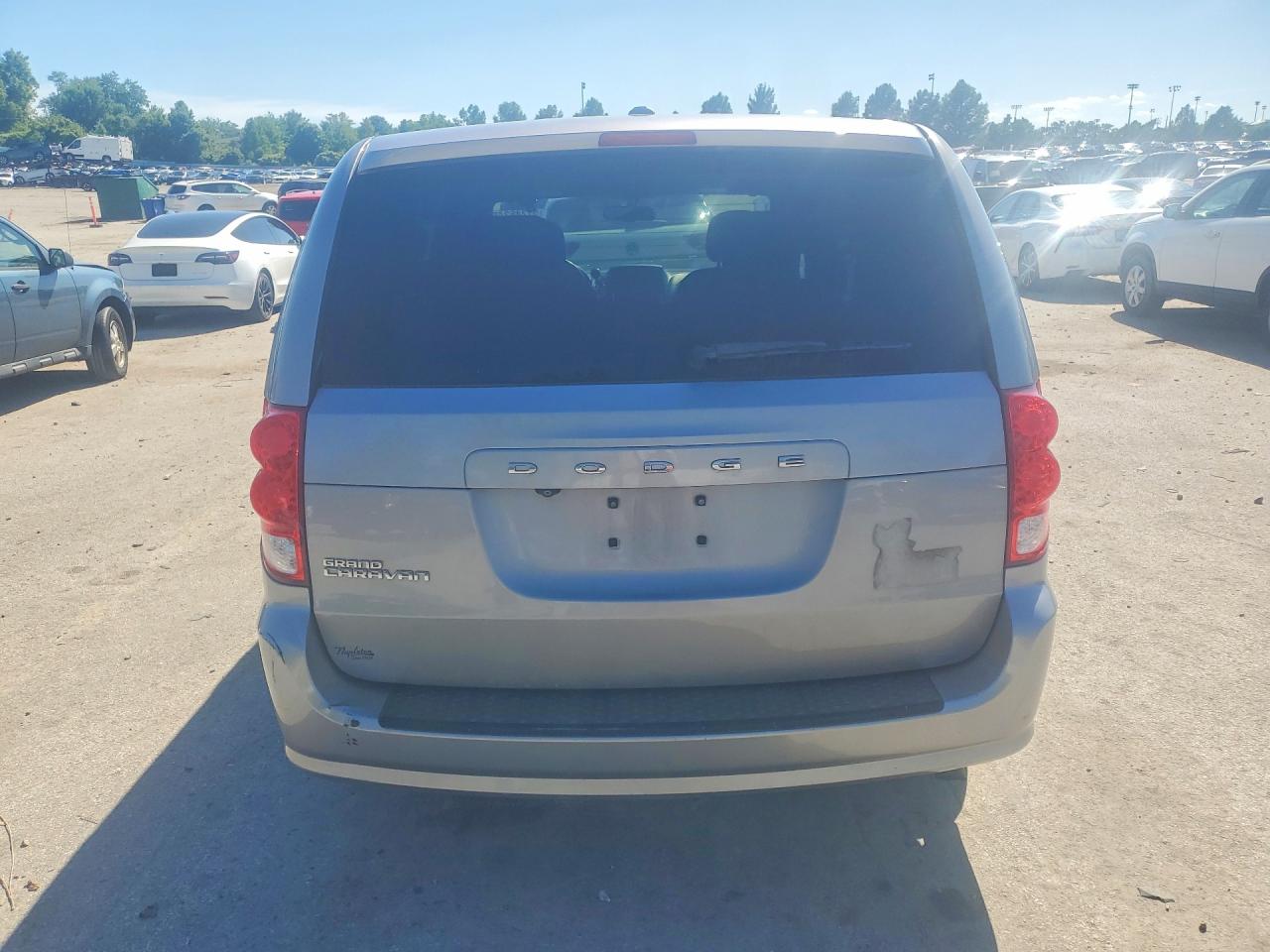 2015 Dodge Grand Caravan Se Gray vin: 2C4RDGBG0FR669608