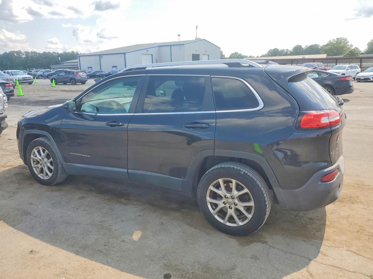 2014 Jeep Cherokee Latitude Black vin: 1C4PJLCS6EW265617