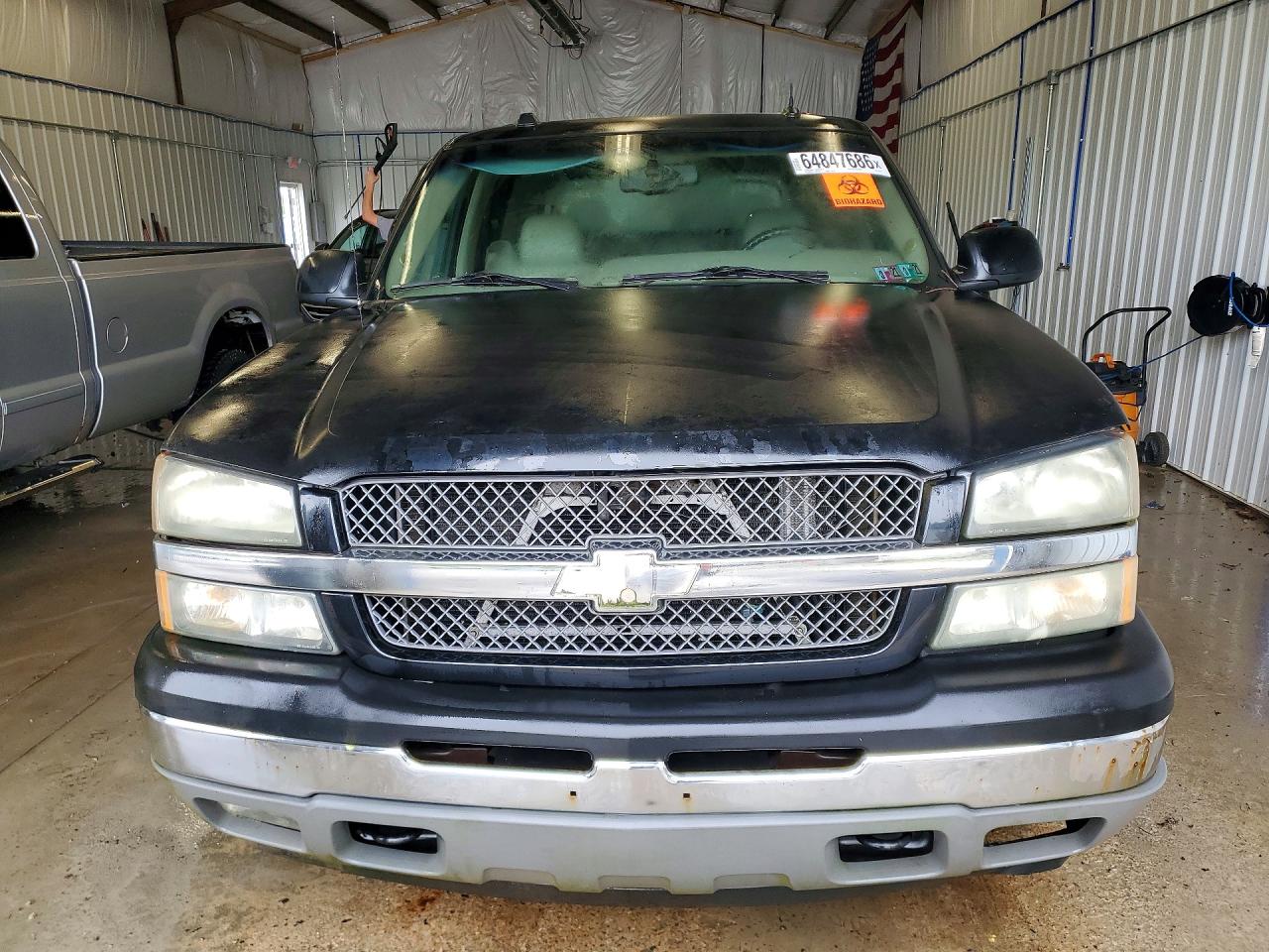 2005 Chevrolet Avalanche K1500 Black vin: 3GNEK12Z65G217631