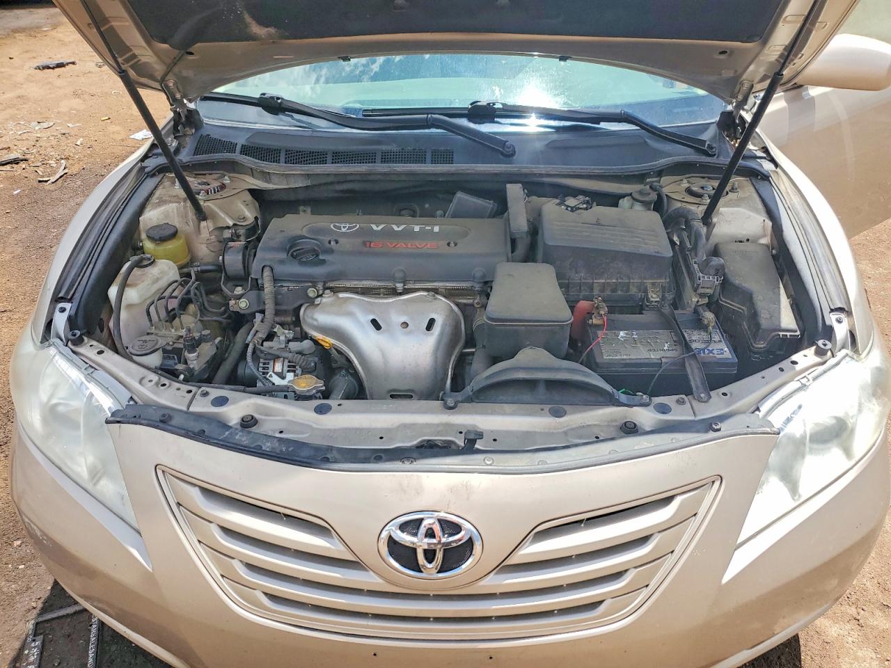 2009 Toyota Camry Le Gold vin: 4T1BE46K39U355918