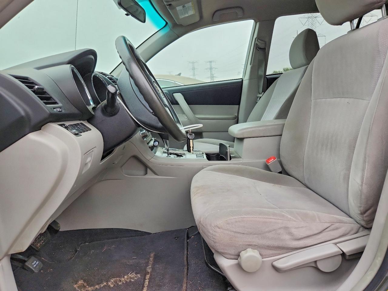 2011 Toyota Highlander Base Green vin: 5TDZA3EHXBS009406