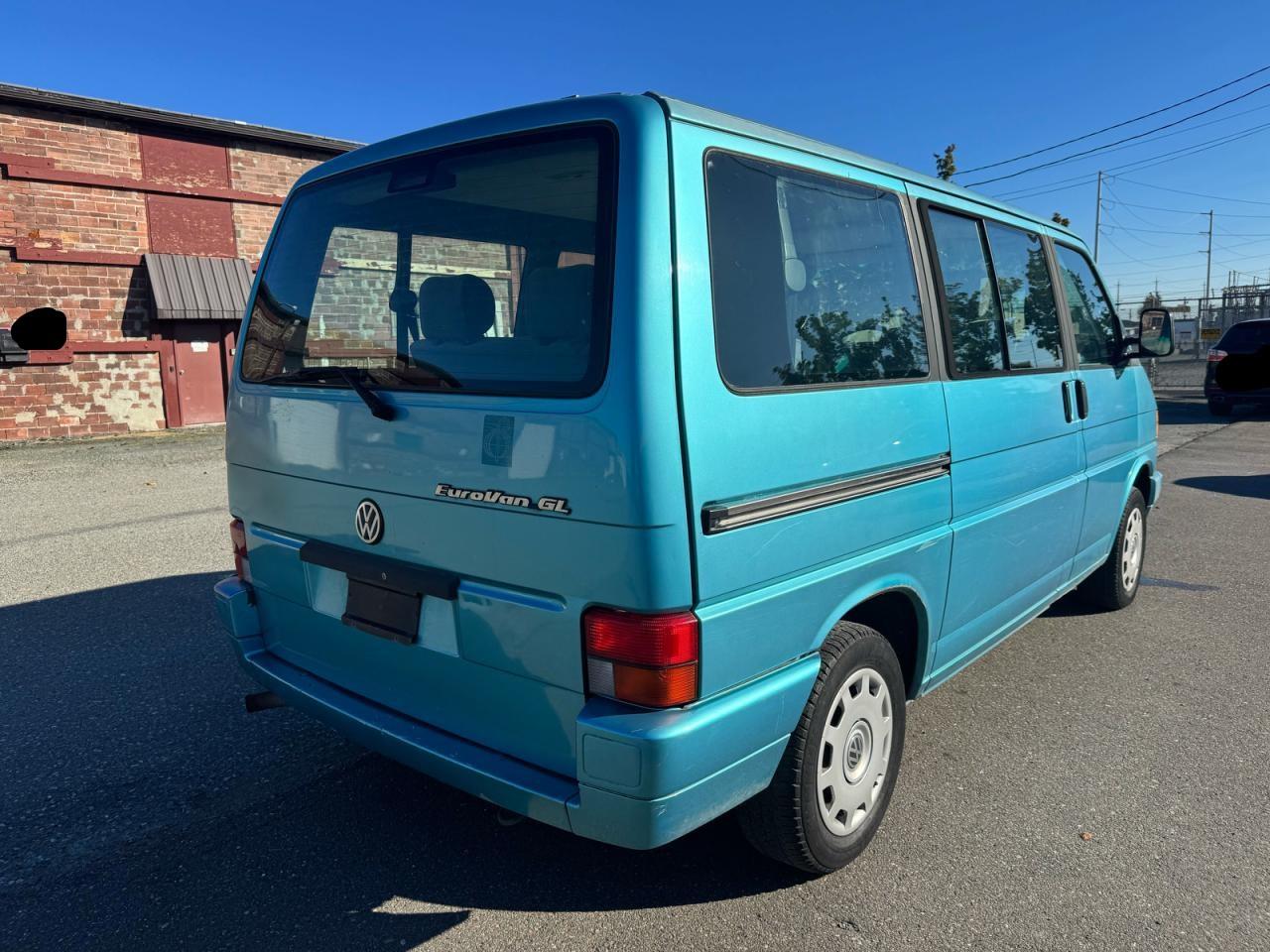 1993 Volkswagen Eurovan Mv Blue vin: WV2MC0705PH050470