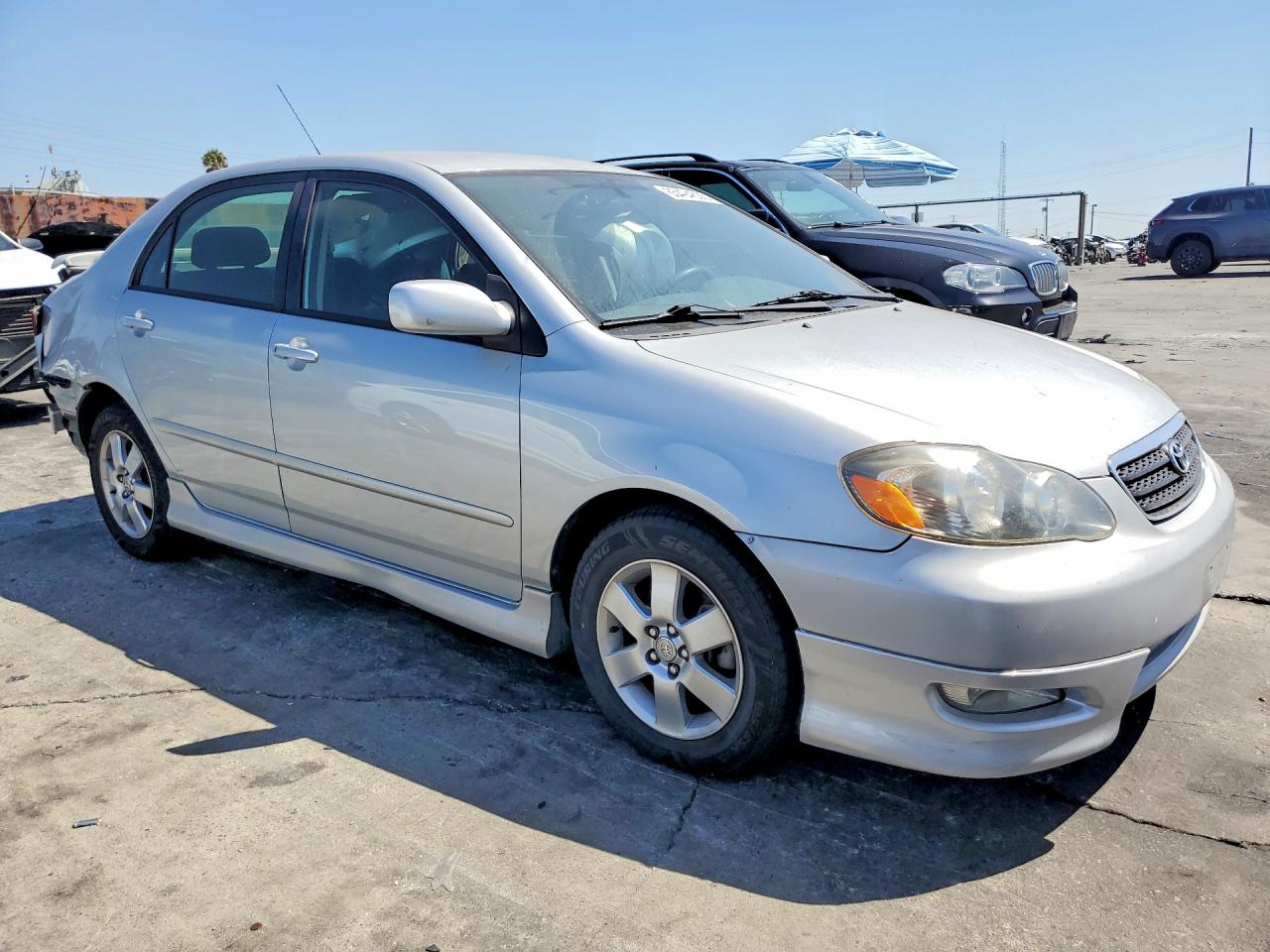 2005 Toyota Corolla S Silver vin: 1NXBR32E05Z553185