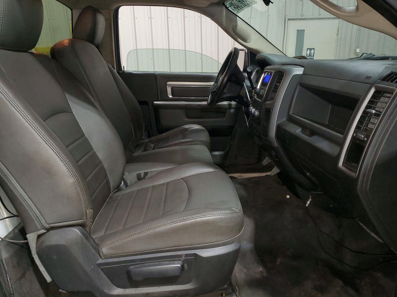 2015 Ram 1500 St Gray vin: 3C6JR7DT3FG675909