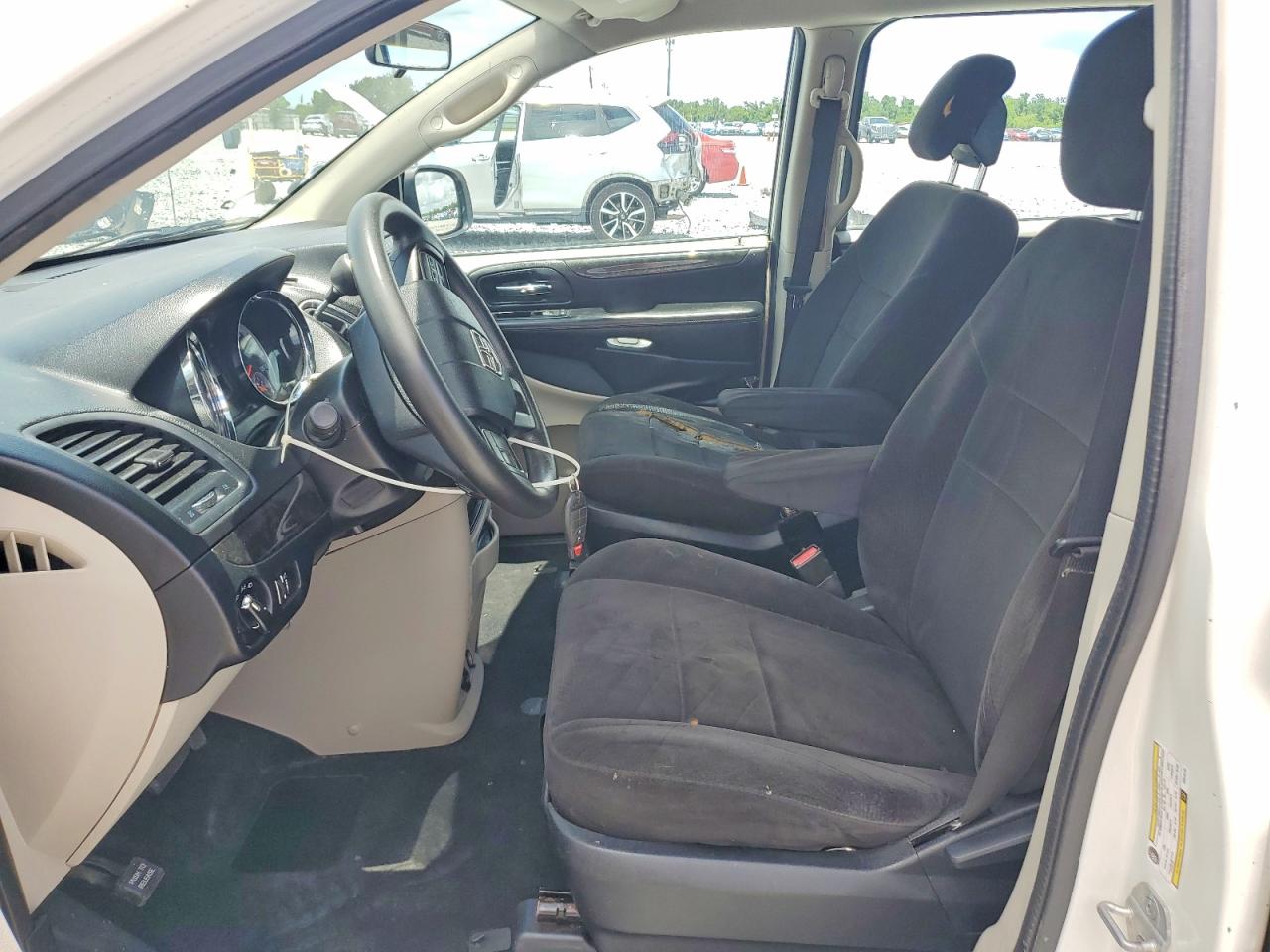 2012 Dodge Grand Caravan Se White vin: 2C4RDGBG8CR415110