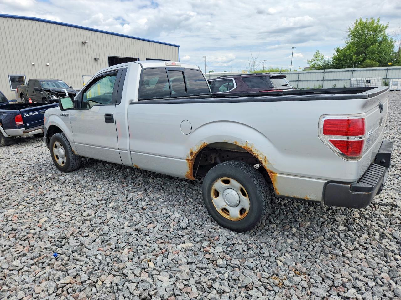 2009 Ford F150 Silver vin: 1FTRF12W09KC35884