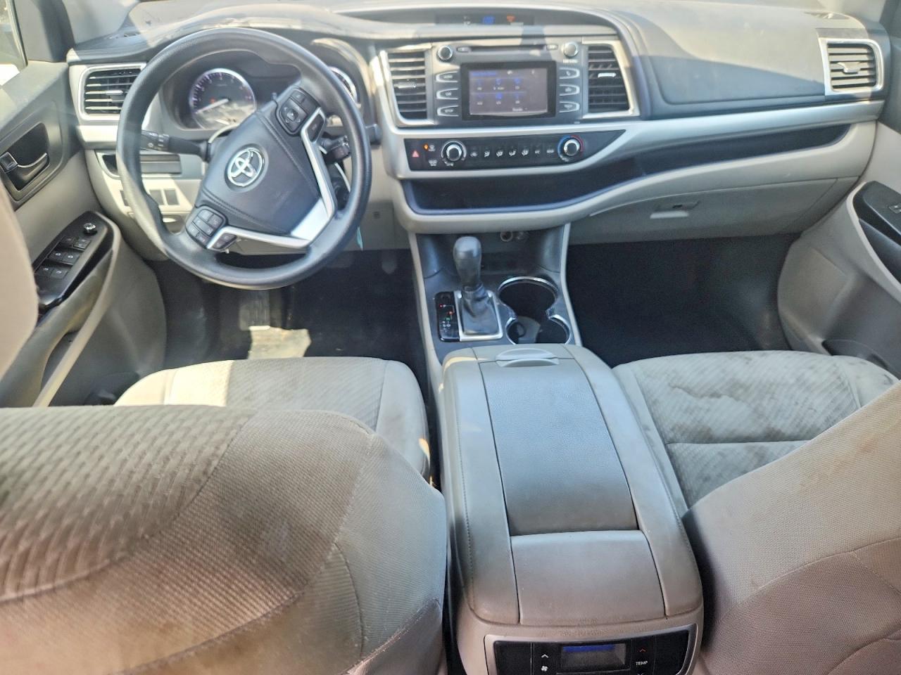 2014 Toyota Highlander Le Gray vin: 5TDZARFH3ES005803