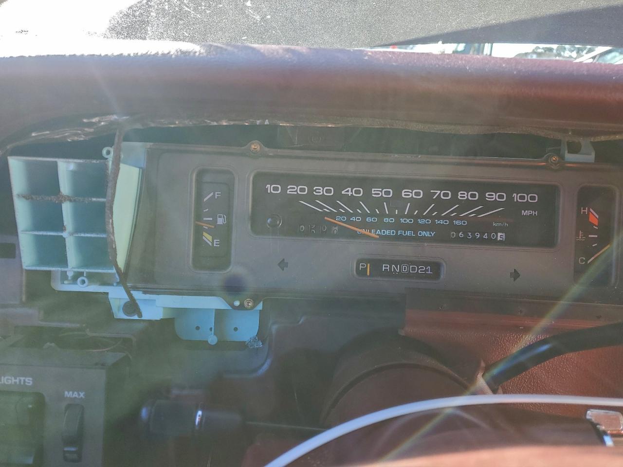 1992 Chevrolet Caprice Classic Ltz Бордовый vin: 1G1BN53E1NR101879
