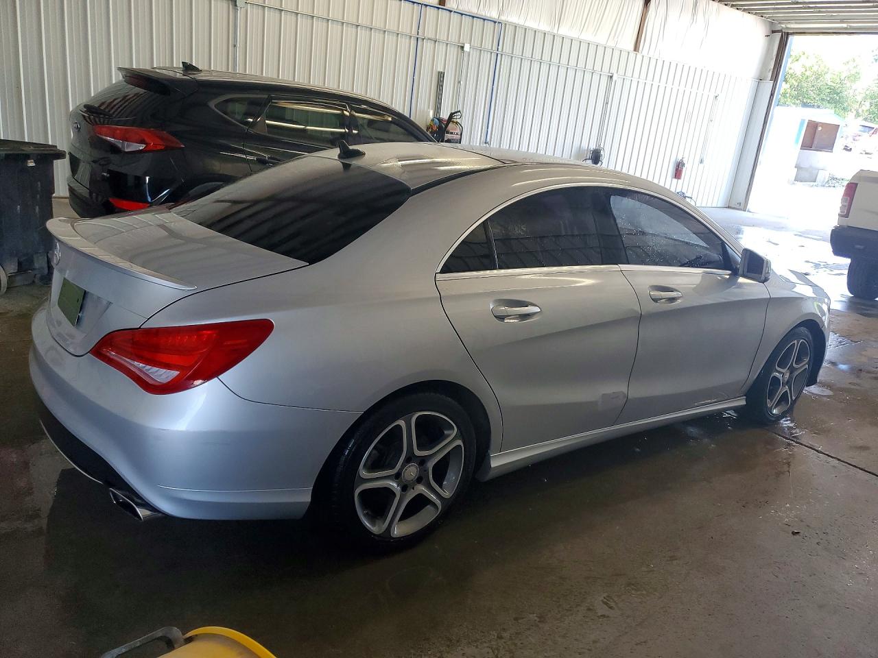 2014 Mercedes-benz Cla 250 Серебряный vin: WDDSJ4EB4EN070446