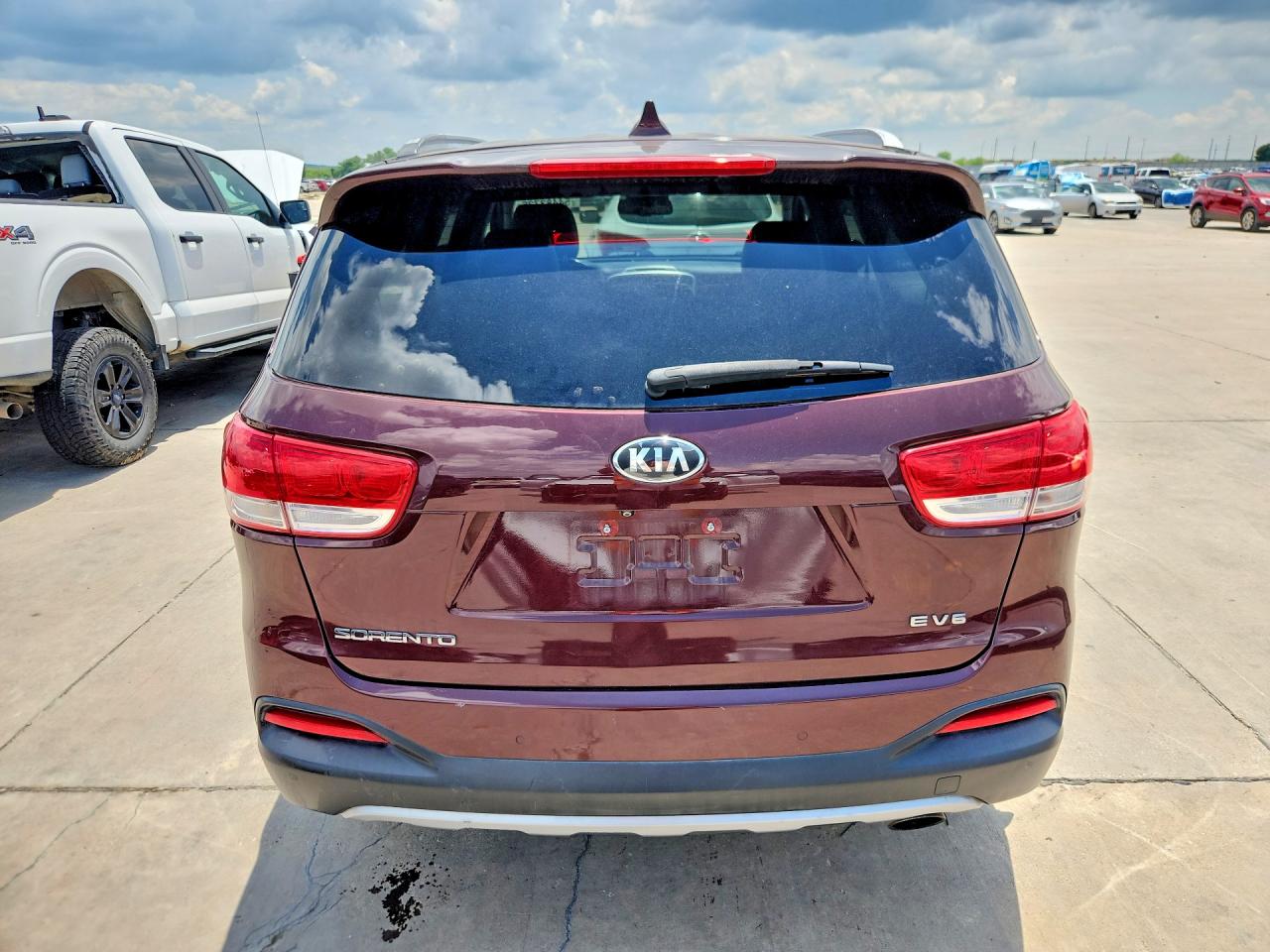2017 Kia Sorento Ex Темно-бордовый vin: 5XYPH4A53HG204077