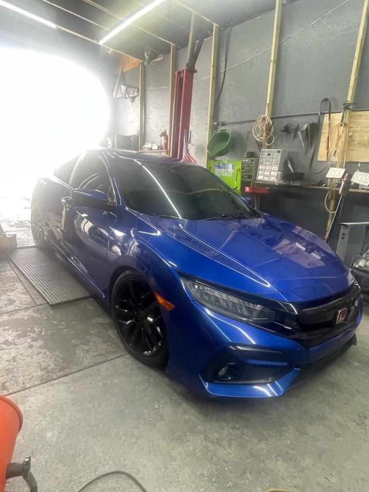 2020 Honda Civic Si Blue vin: 2HGFC1E59LH704811