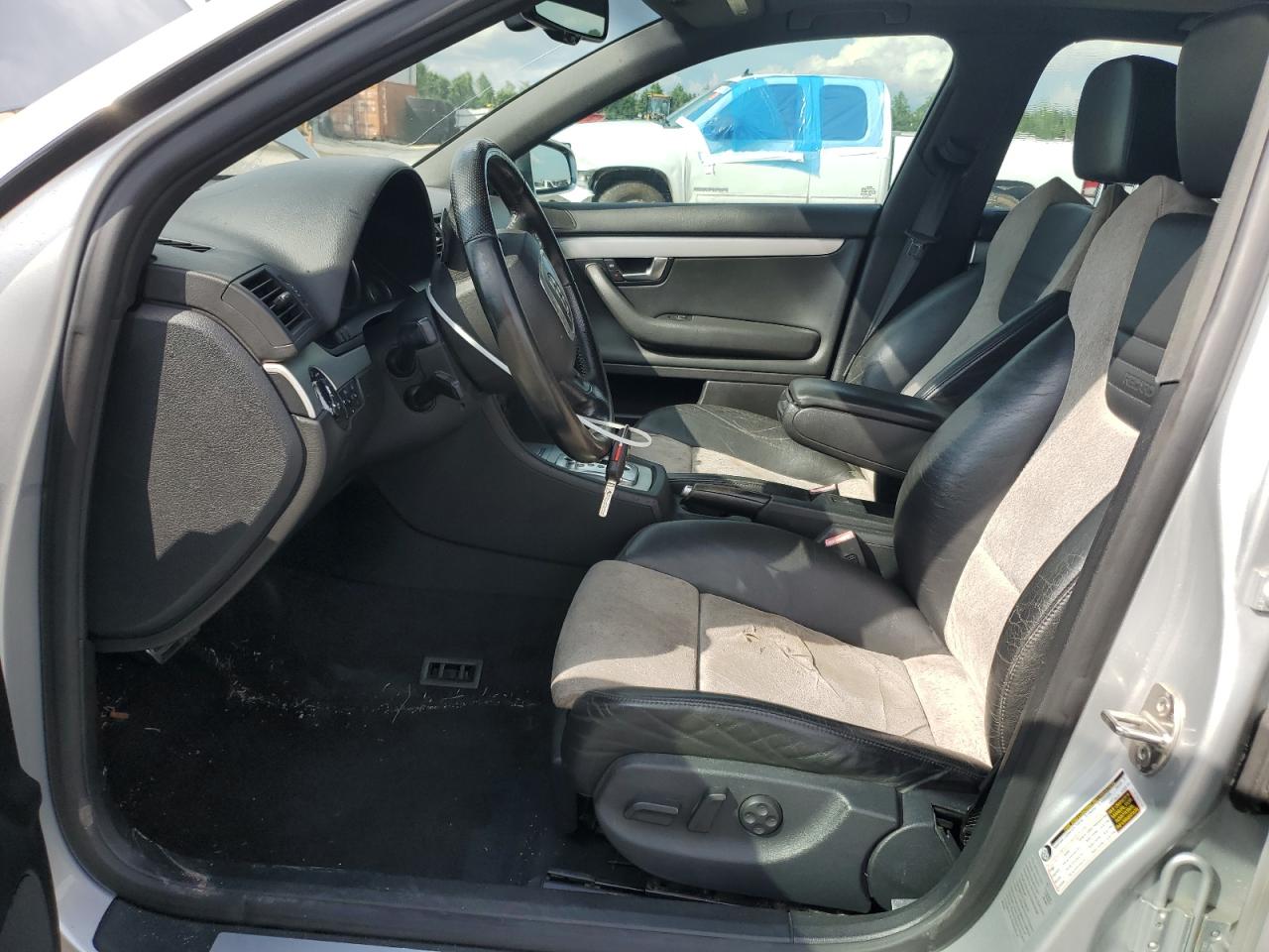 2007 Audi New S4 Quattro   Серебряный vin: WAUGL78E57A202283