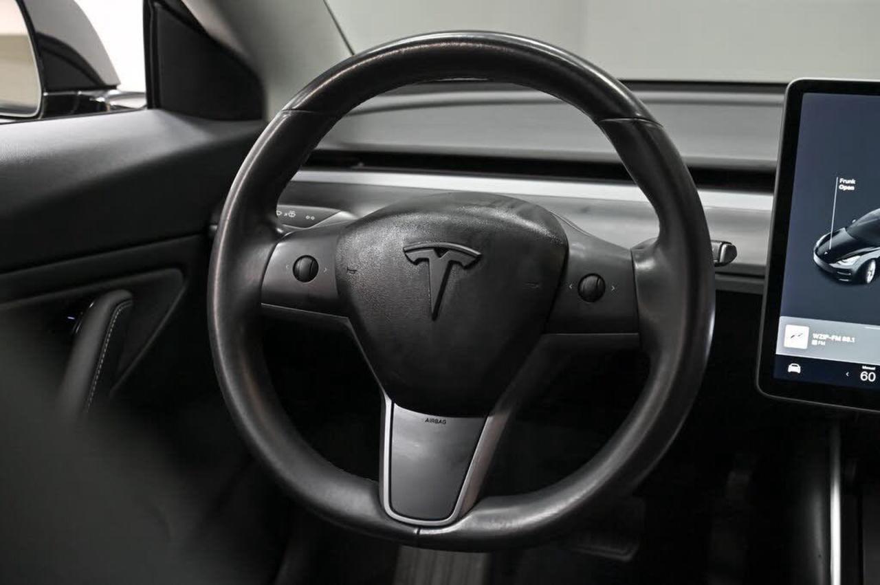 2018 Tesla Model 3 Black vin: 5YJ3E1EB5JF128896