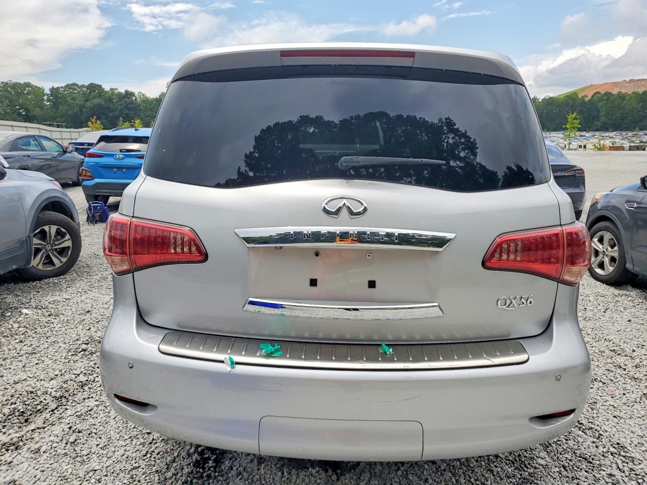 2011 Infiniti Qx56 Base Серебряный vin: JN8AZ2NC1B9300285