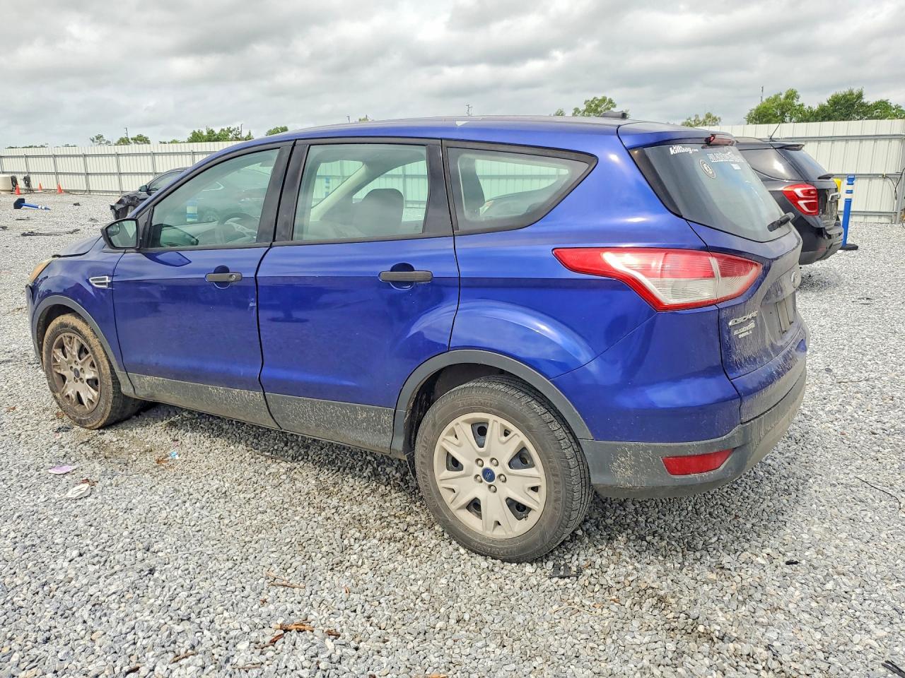 2016 Ford Escape S Blue vin: 1FMCU0F74GUC05423