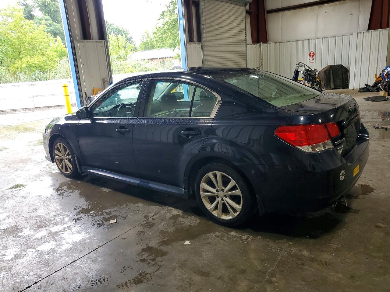 2013 Subaru Legacy 2.5i Premium Blue vin: 4S3BMBC67D3021991