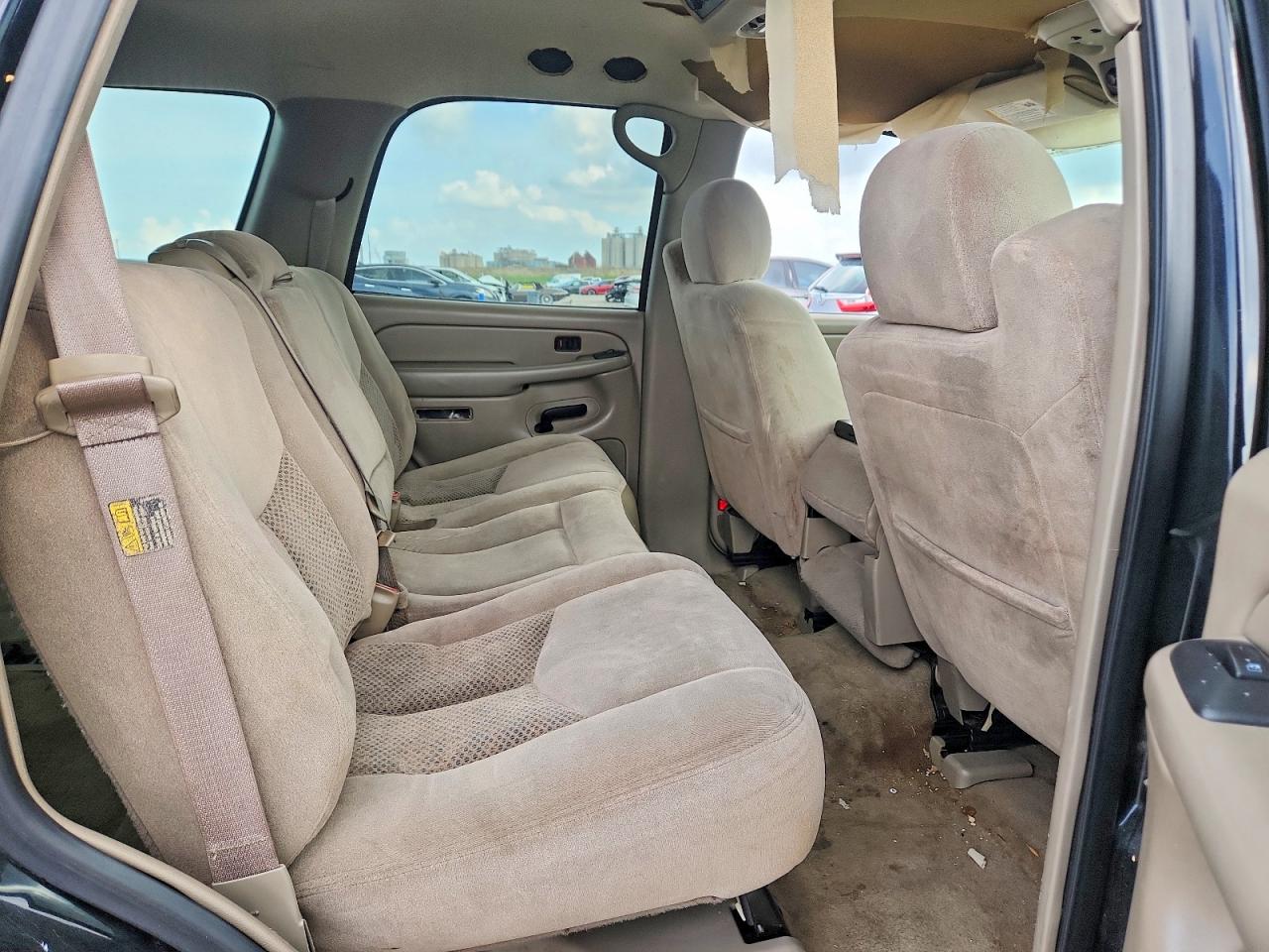 2005 Chevrolet Tahoe C1500 Black vin: 1GNEC13T95R257158