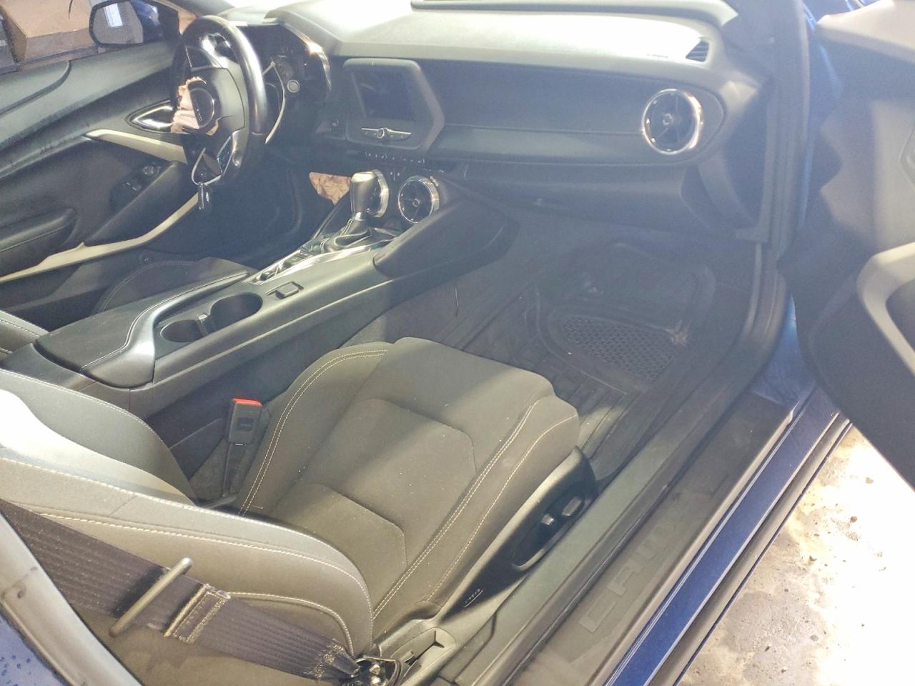 2019 Chevrolet Camaro Ls Синий vin: 1G1FB1RX8K0155384